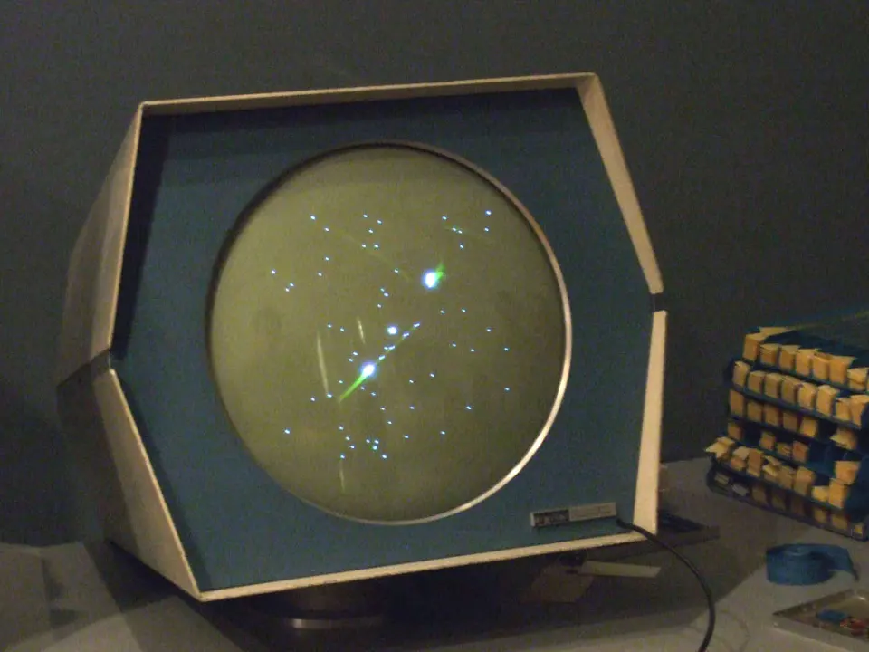 Image liée à « De Spacewar! aux mondes en réseau : comment chaque environnement a transformé le jeu vidéo ».